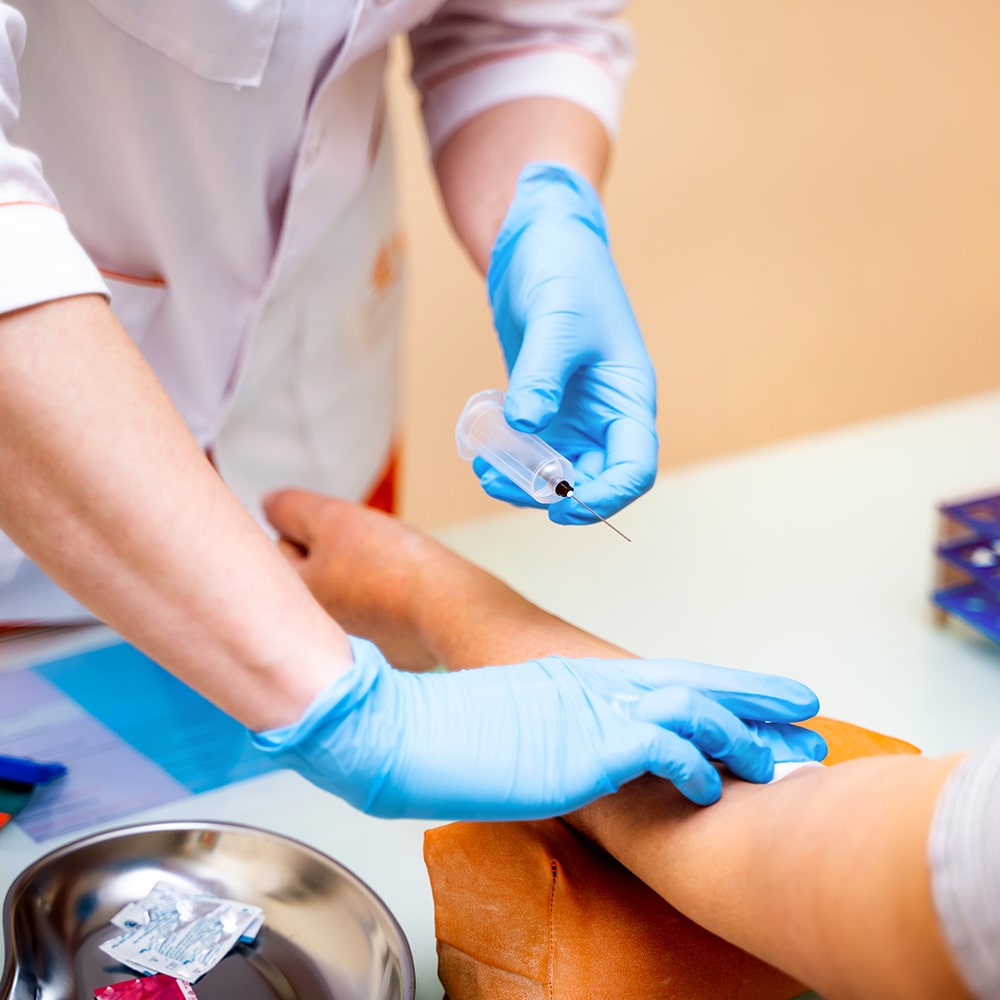 نمونه‌گیری آزمایش در منزل