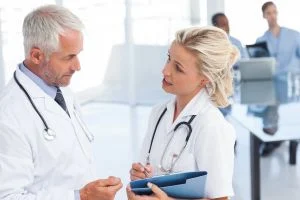 متخصص عفونی در منزل کرج